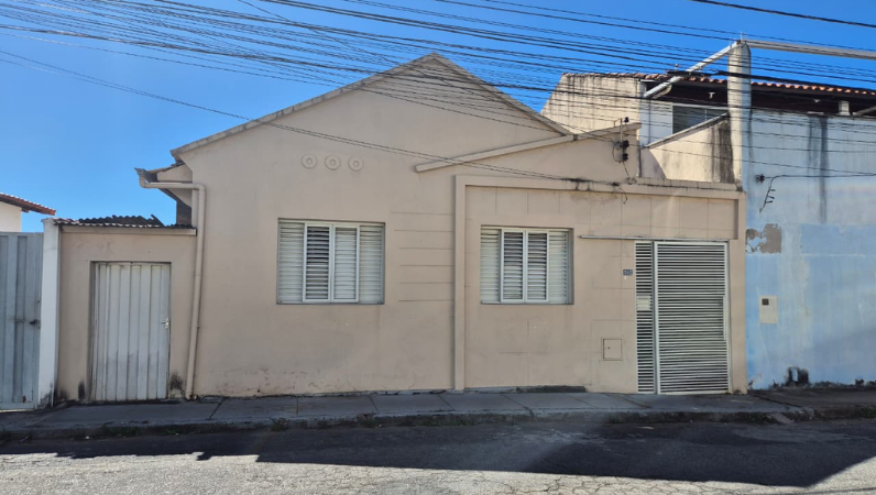 Prefeitura desapropria casa onde viveu Padre Libério e criará memorial para preservar legado religioso, histórico e cultural de Pará de Minas